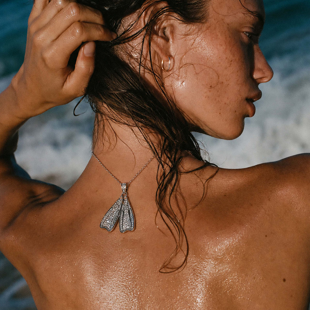 KAYASUBA WAVECHASER FIN NECKLACE FREEDIVING LUXURY GIFT
