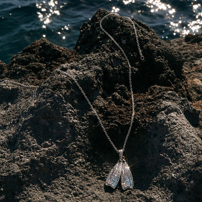 KAYASUBA WAVECHASER FIN NECKLACE FREEDIVING LUXURY GIFT